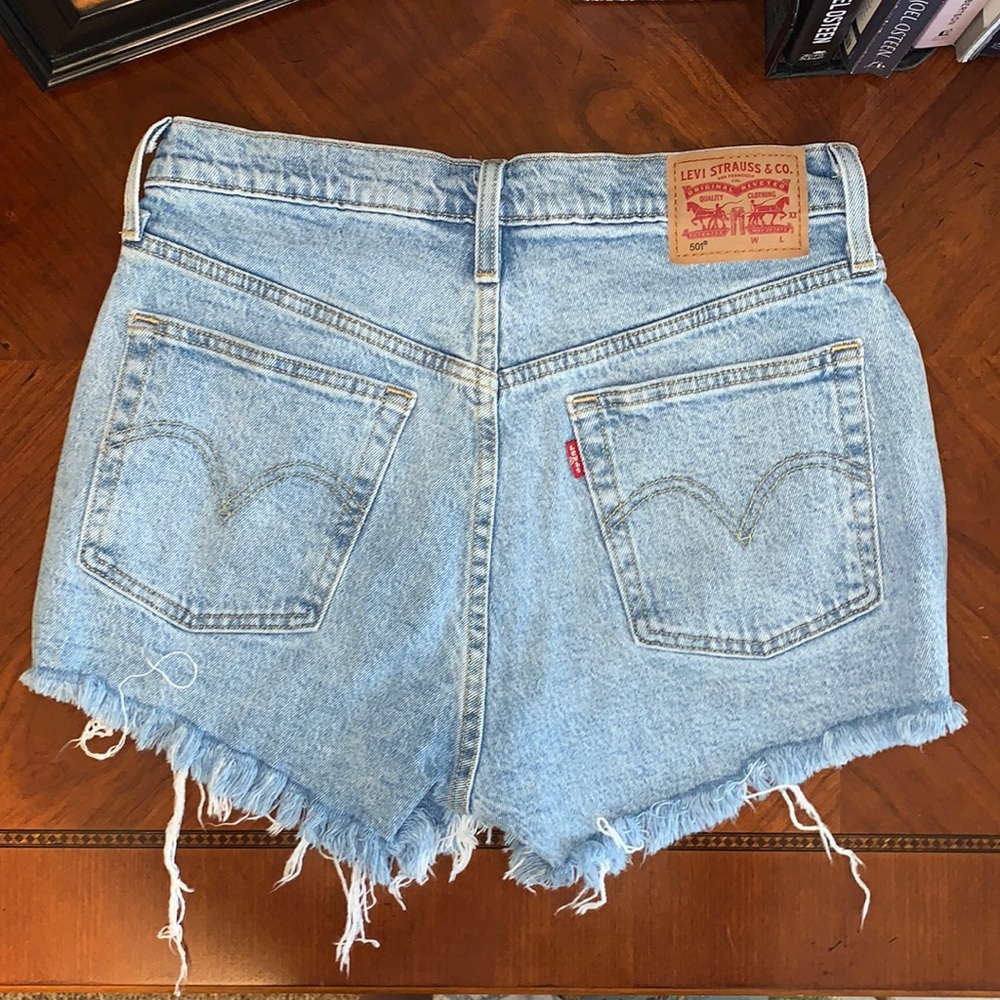 Women’s Levi’s shorts